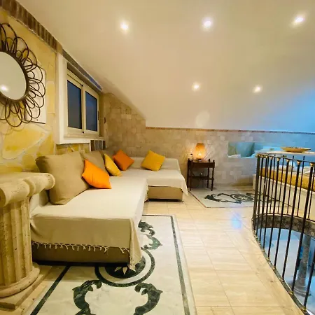 Ancient Roman Mansion-3